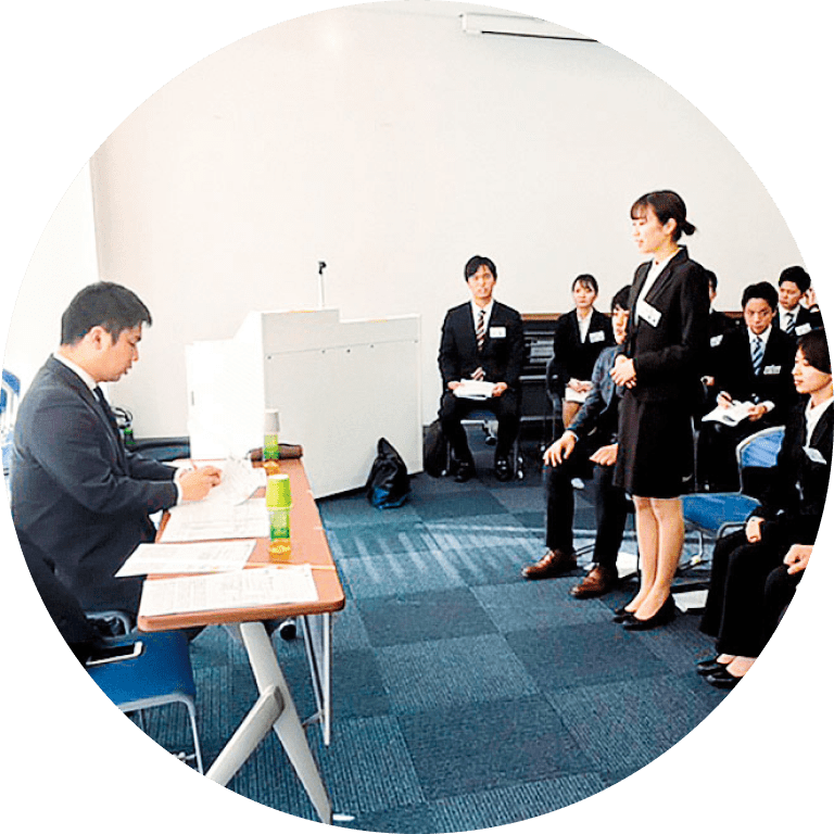 Career support seminar for international students